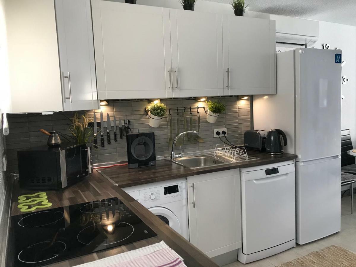 Isla Verde Apartment 托雷维耶哈 外观 照片