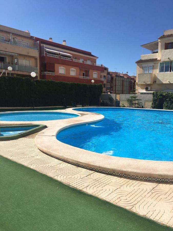 Isla Verde Apartment 托雷维耶哈 外观 照片